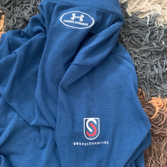 Under Armour half-zip - Picture 3 of 4